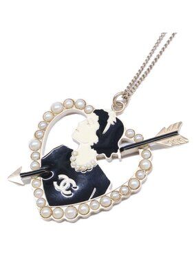 Chanel Coco Pearl Heart & Arrow
